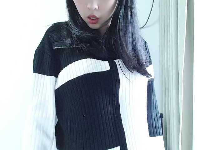 Selinababy99's BongaCams show and profile