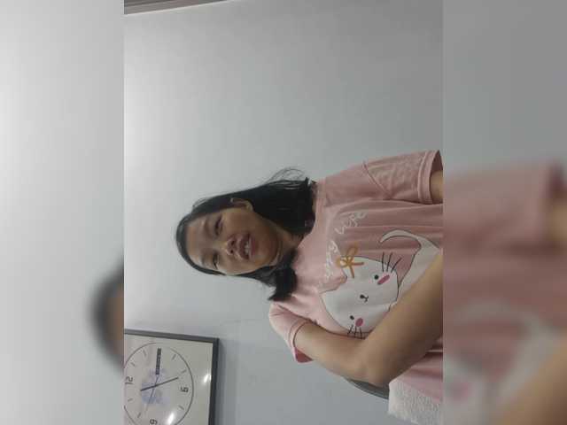 Selinababy99 live cam on BongaCams