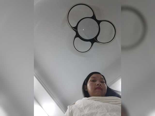 Selinababy99 live cam on BongaCams
