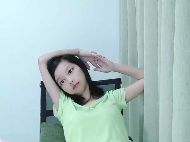 Selinababy99 live cam on BongaCams