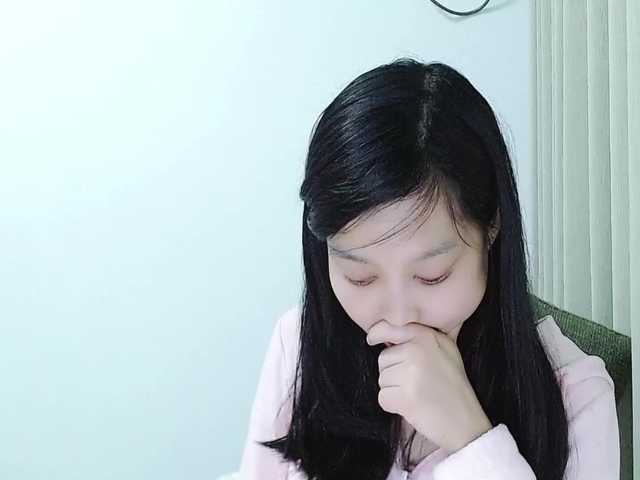 Selinababy99's BongaCams show and profile