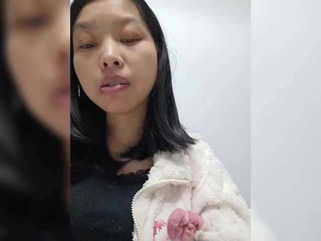 Selinababy99 live cam on BongaCams