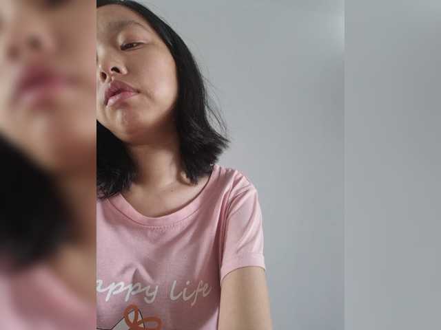 Selinababy99 live cam on BongaCams