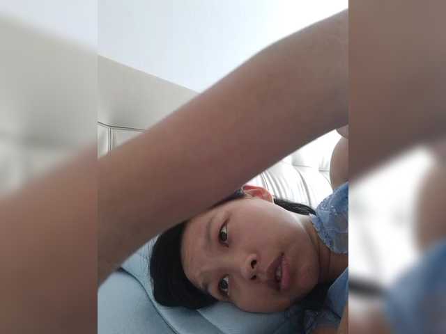 Selinababy99 live cam on BongaCams