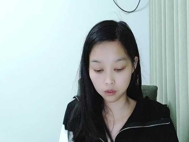 Selinababy99's BongaCams show and profile