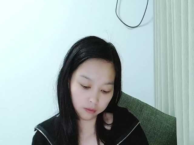 Selinababy99's BongaCams show and profile