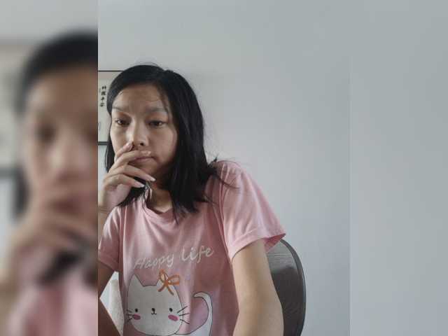 Selinababy99 live cam on BongaCams