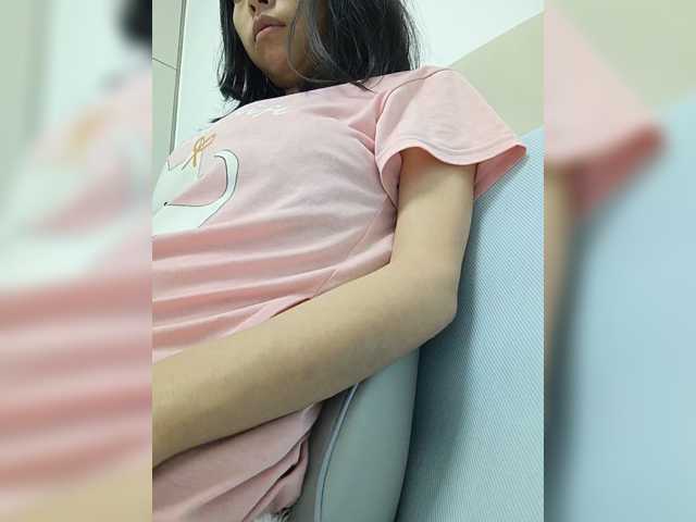 Selinababy99 live cam on BongaCams