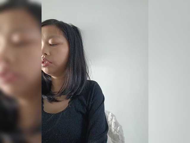 Selinababy99 live cam on BongaCams