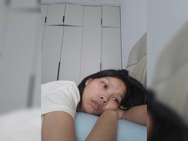 Selinababy99 live cam on BongaCams