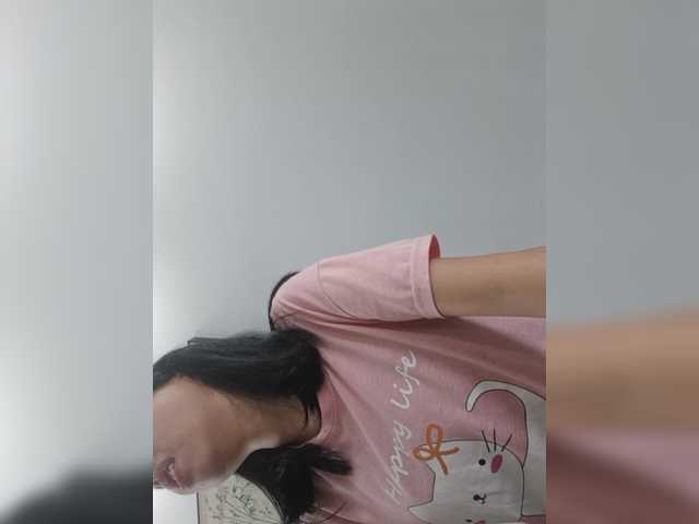 Selinababy99 live cam on BongaCams