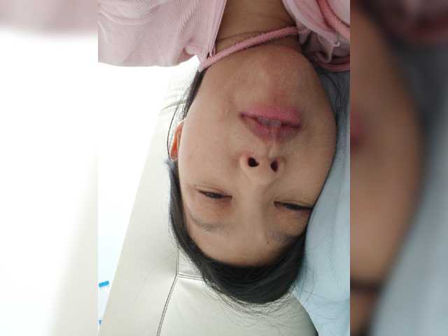 Selinababy99 live cam on BongaCams