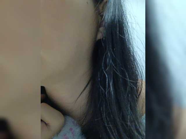 Selinababy99 live cam on BongaCams