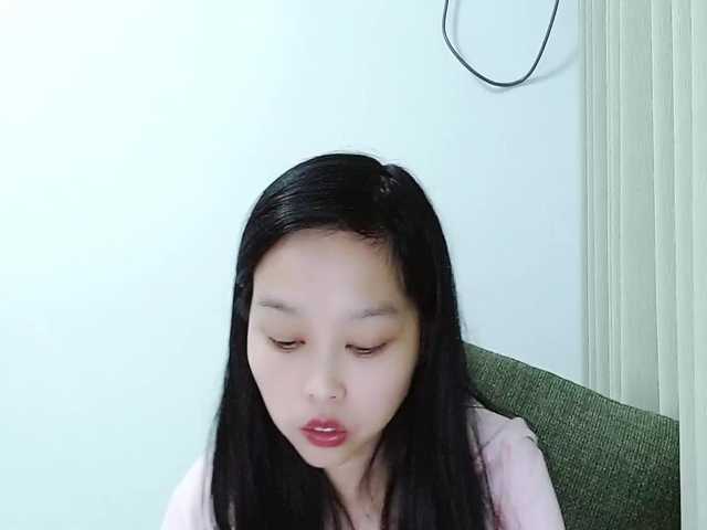 Selinababy99's BongaCams show and profile