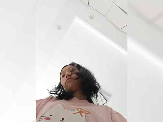 Selinababy99 webcam