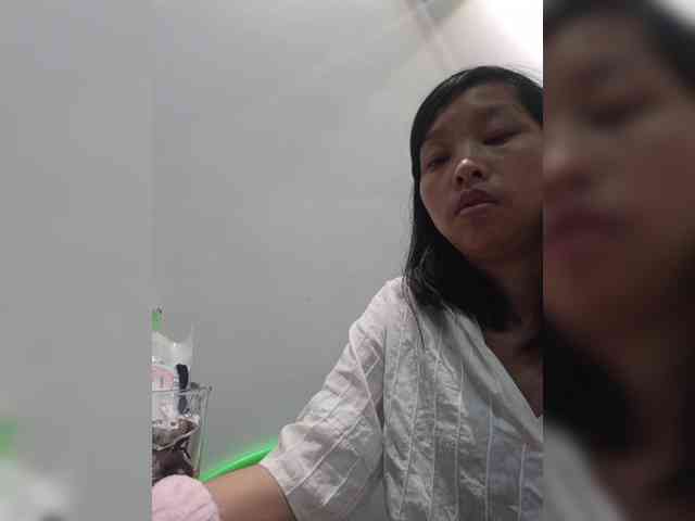 Selinababy99 webcam
