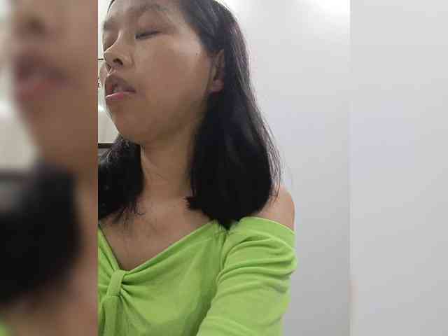 Selinababy99 webcam