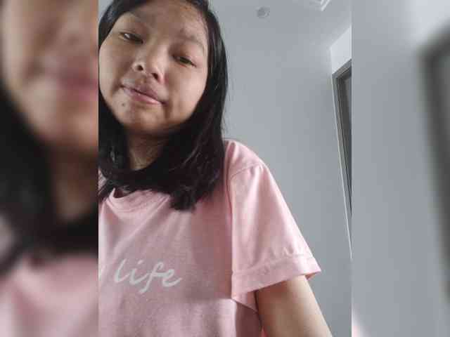 Selinababy99 Live Webcam on BongaCams