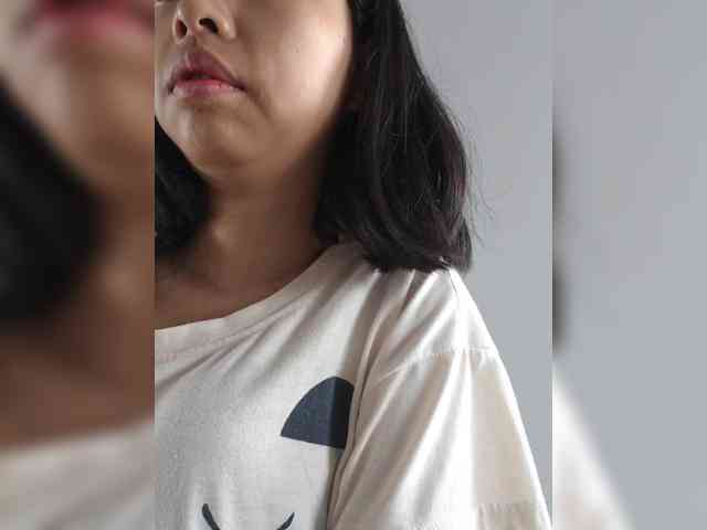 Selinababy99 Live Webcam on BongaCams