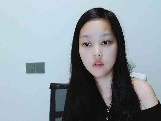 Selinababy99 Live Webcam on BongaCams