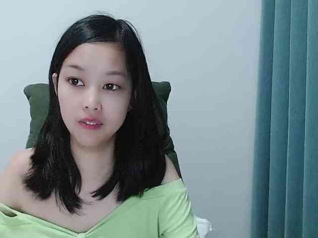 Model: Selinababy99