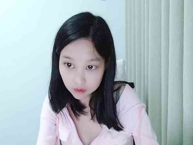 Selinababy99 webcam