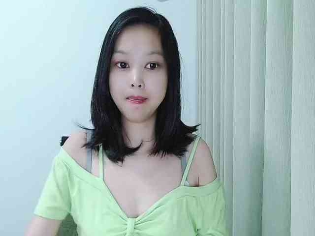 Model: Selinababy99