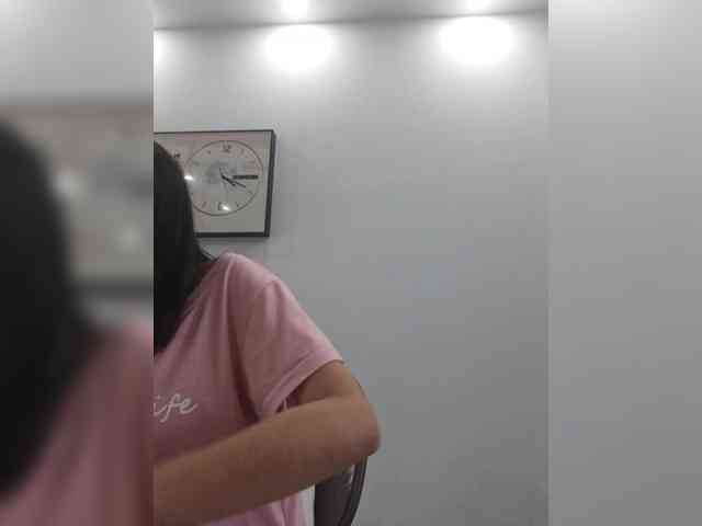 Selinababy99 Live Webcam on BongaCams