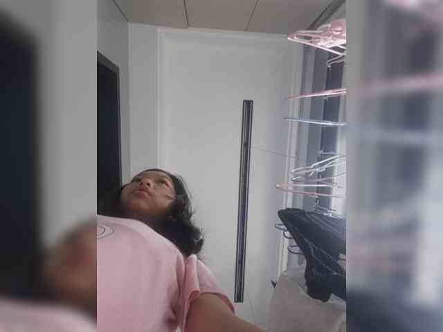 Selinababy99 webcam