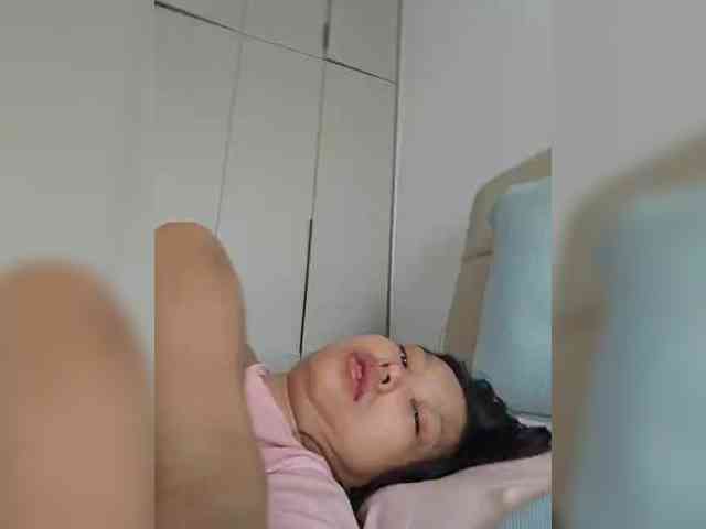 Selinababy99 webcam