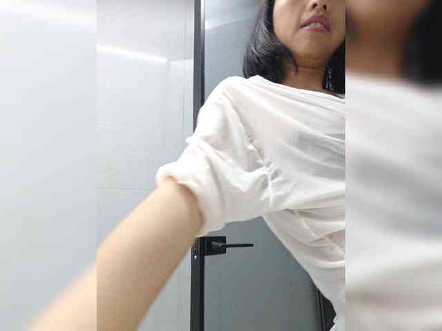 Selinababy99 webcam