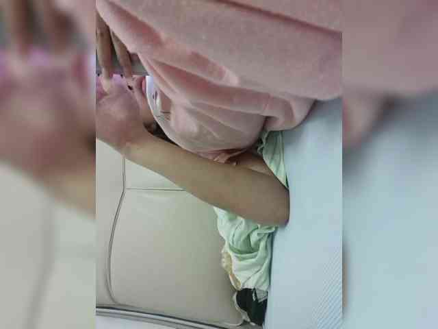Selinababy99 webcam