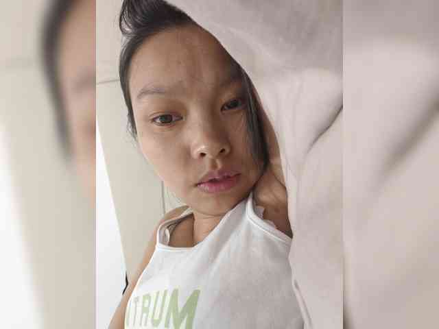 Selinababy99 Live Webcam on BongaCams