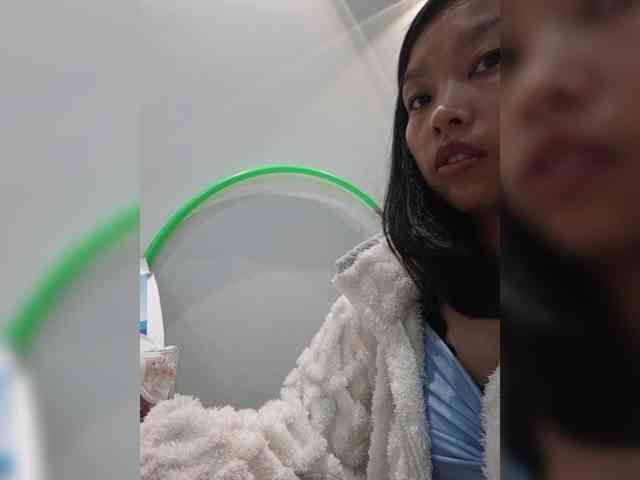 Selinababy99 webcam