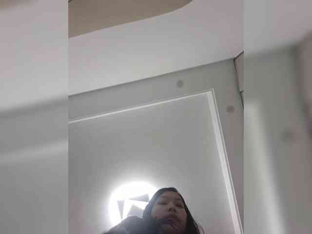Selinababy99 webcam