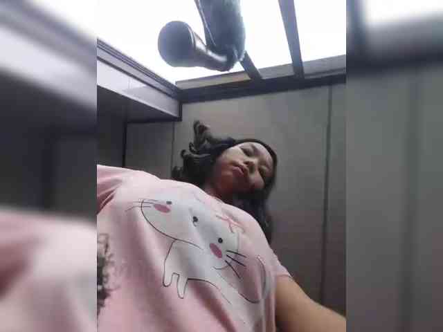 Selinababy99 webcam