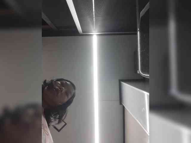 Selinababy99 webcam