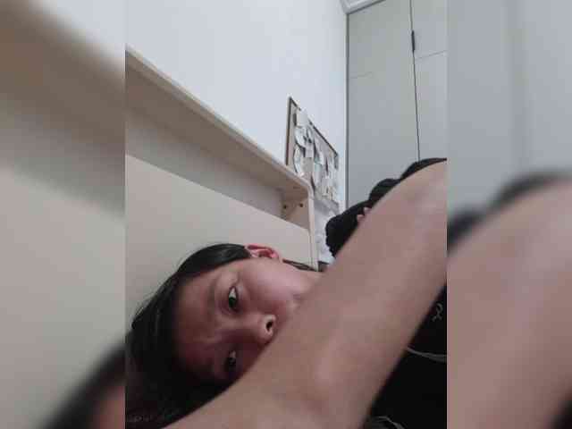 Selinababy99 Live Webcam on BongaCams