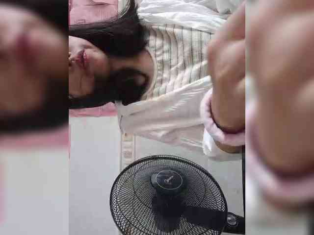 Selinababy99 webcam