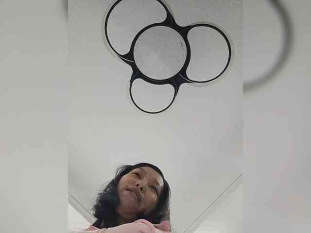 Selinababy99 webcam