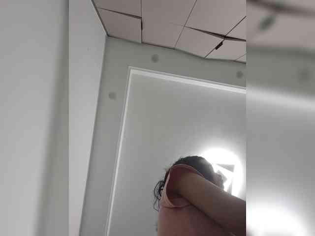 Selinababy99 webcam