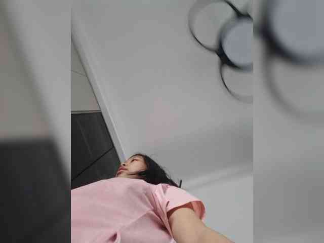 Selinababy99 webcam