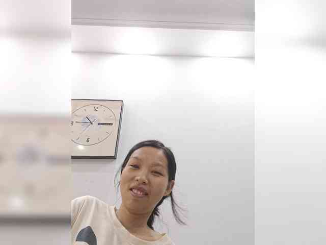 Selinababy99 Live Webcam on BongaCams