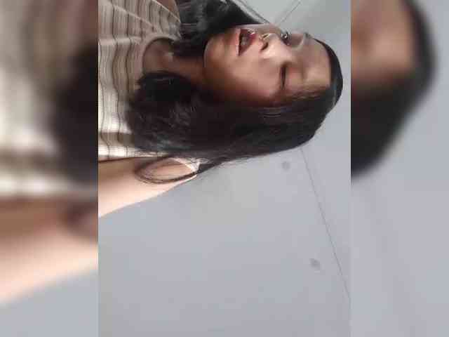 Selinababy99 webcam