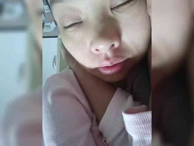 Selinababy99 webcam