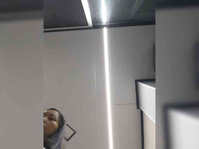 Selinababy99 webcam