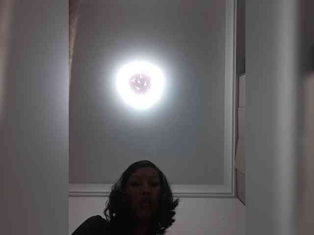 selinababy99's live room