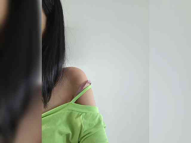 Model: Selinababy99