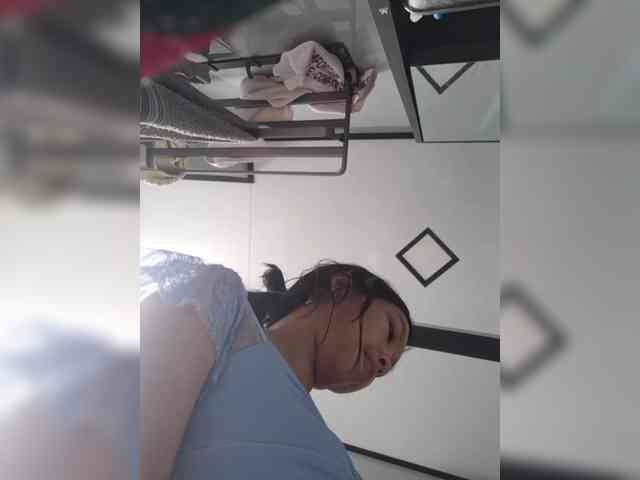 Selinababy99 webcam