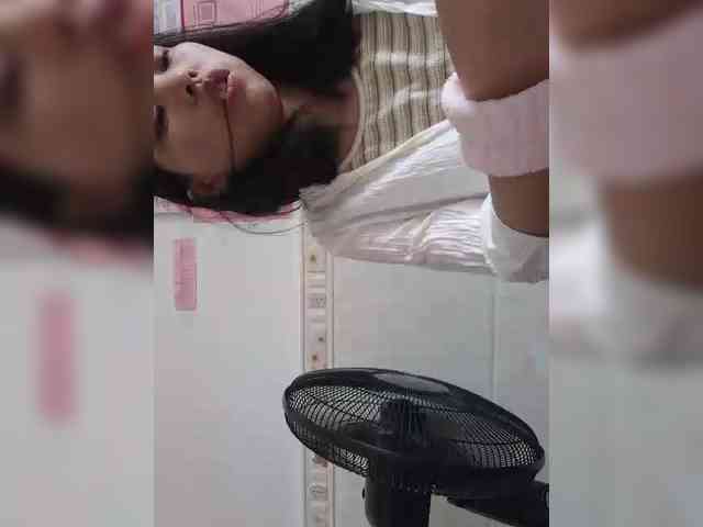 Selinababy99 webcam